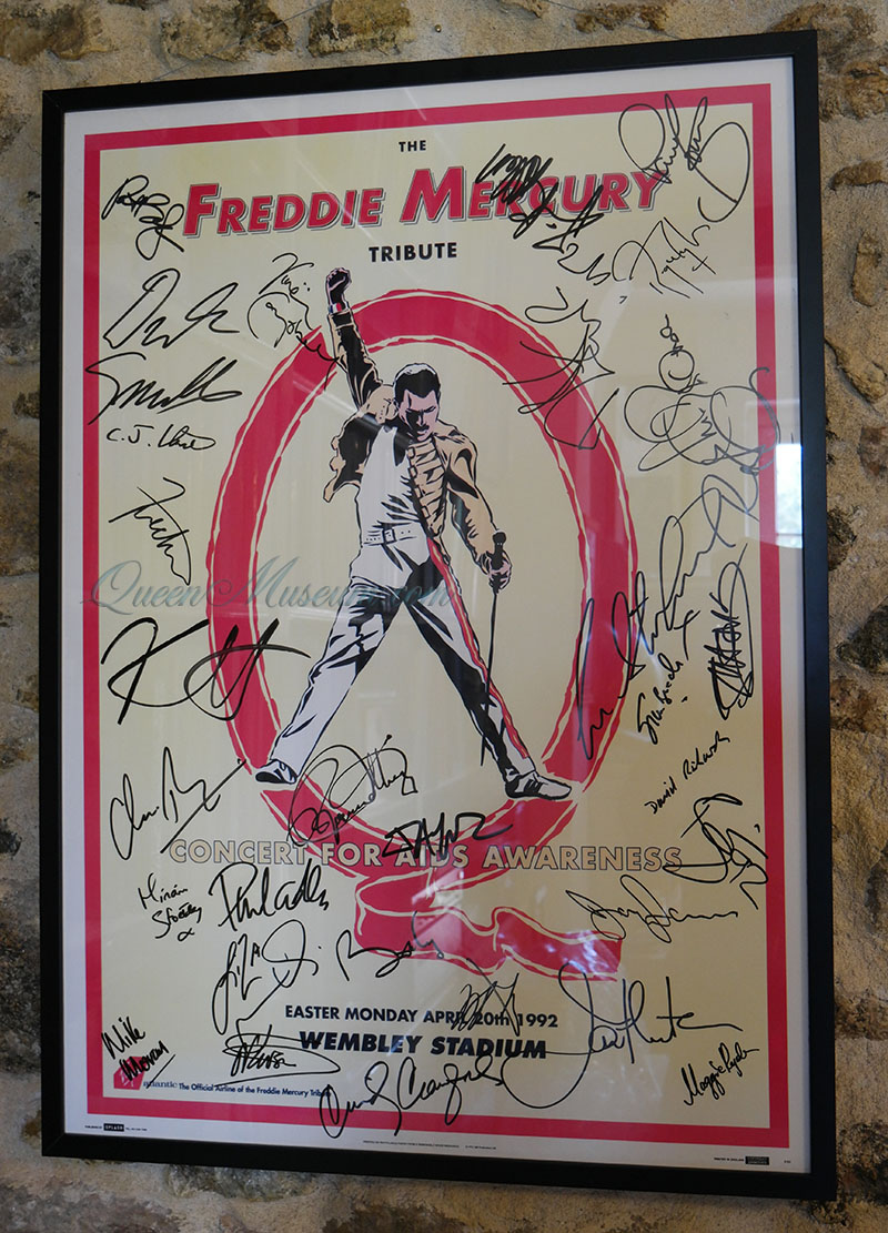 Freddie Mercury Tribute 26 Signed Poster British Singer Music Star Photo Queen 